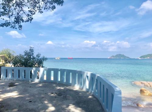 ocean view resort koh tao