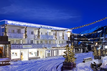 White 1921 Courchevel,Courchevel>>Brides-Les-Bains,4 star