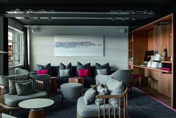 white 1921 courchevel