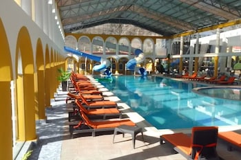 hotel resort salquis