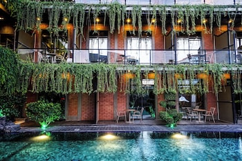 arama transit hotel