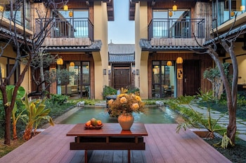 Aofeng Tangquan Secluded Villa,,3 star