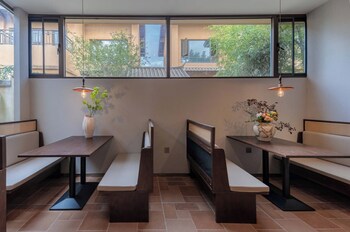 aofeng tangquan secluded villa
