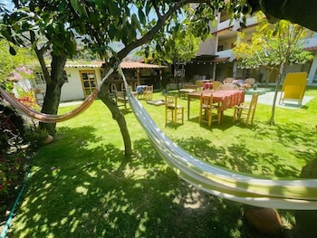 casa hotel alpamayo