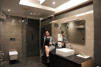 dls forest vines resort and spa