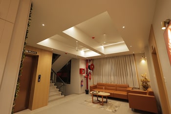 Balaji Hotel,,3 star
