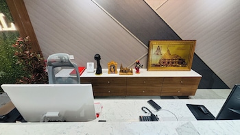 balaji hotel