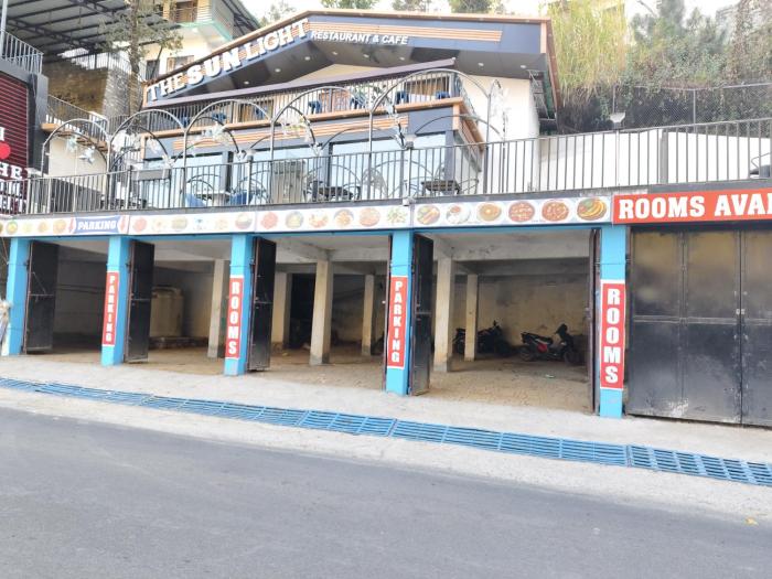 hotel the sunlight restaurant bhimtal