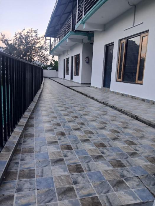 hotel the sunlight restaurant bhimtal