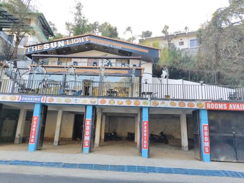 hotel the sunlight restaurant bhimtal