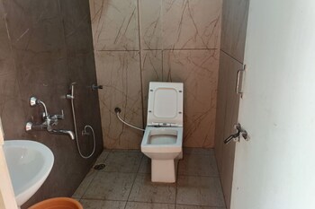 New Surya Deluxe Boarding And Lodging,,3 star