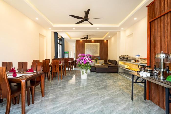 corner centre villa hoi an