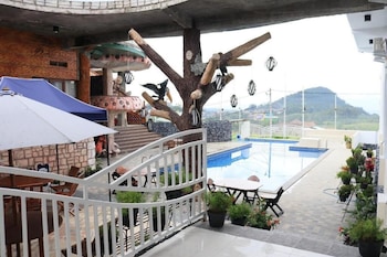 Azana Best Hotel Batu,,3 star