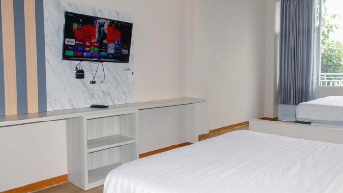 azana best hotel batu
