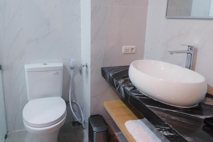 azana best hotel batu