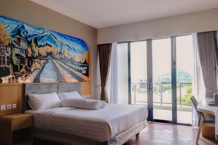 azana best hotel batu