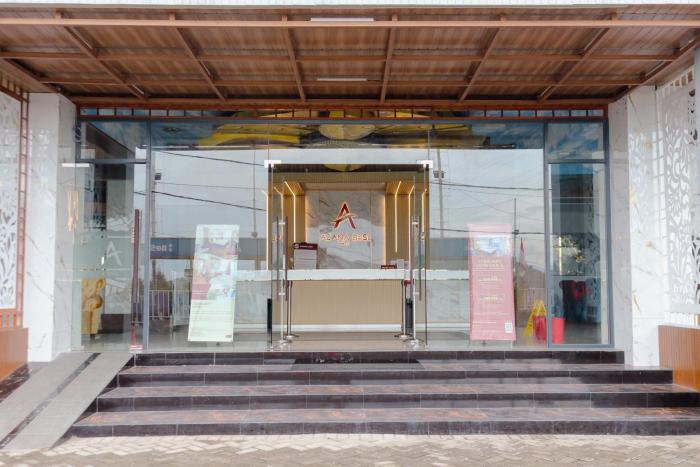 azana best hotel batu