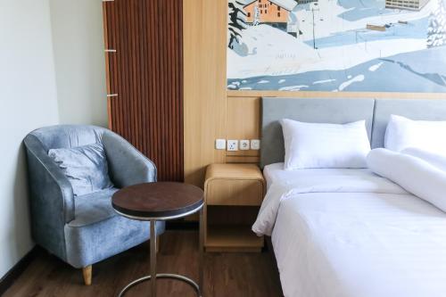 azana best hotel batu