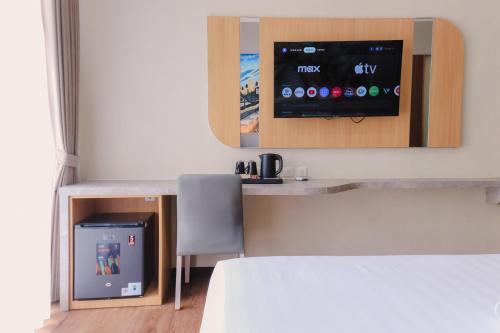 azana best hotel batu