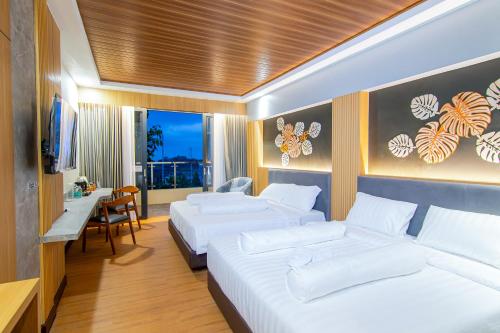 azana best hotel batu