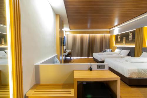 azana best hotel batu