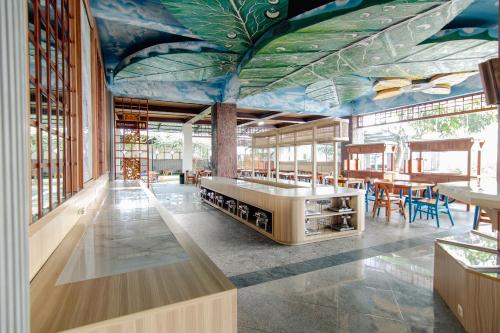 azana best hotel batu