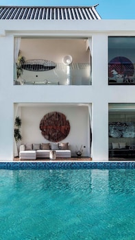 arcadia anyin lishi dayuan hotel