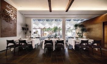 arcadia anyin lishi dayuan hotel