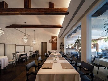 arcadia anyin lishi dayuan hotel