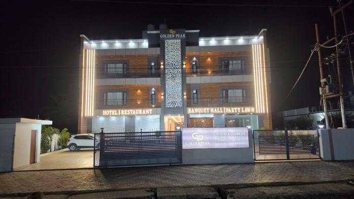 hotel golden peak