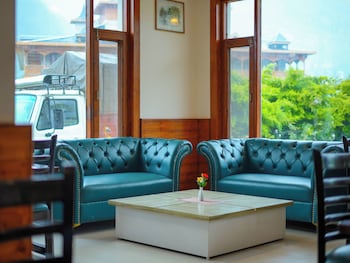 the radiant resort manali