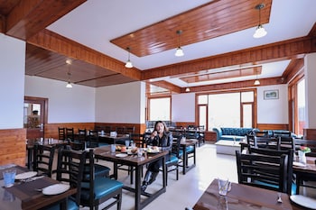 the radiant resort manali