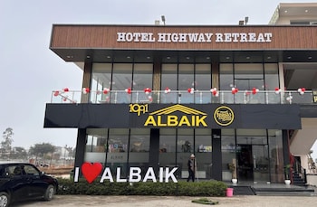 hotel highway retreat