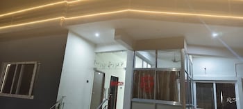Aditya Home Stay,,3 star
