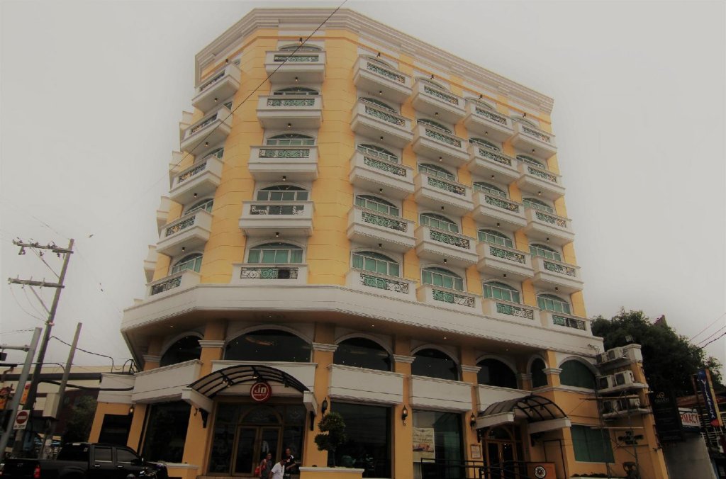 the grand dame hotel