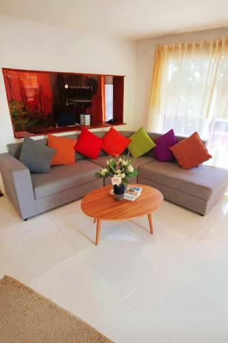 windys leisure villa