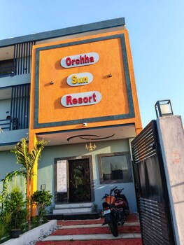 orchha sun resort