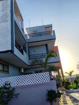 orchha sun resort