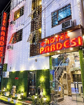 Hotel Pardesi's Near Mansa Devi Temple,,3 star