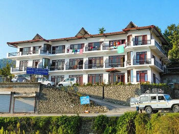 hotel vijay mount view resort munsyari