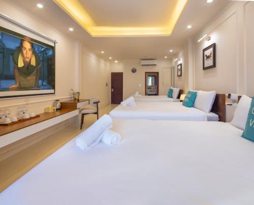 Diamond Crown Hotel,,3 star