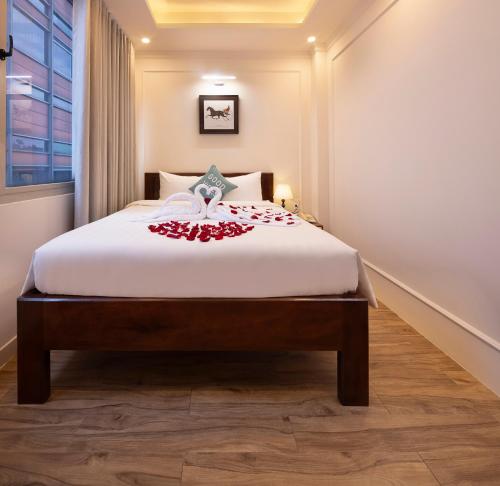 Diamond Crown Hotel,,3 star