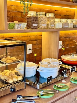 Village Rio Hotel,,3 star