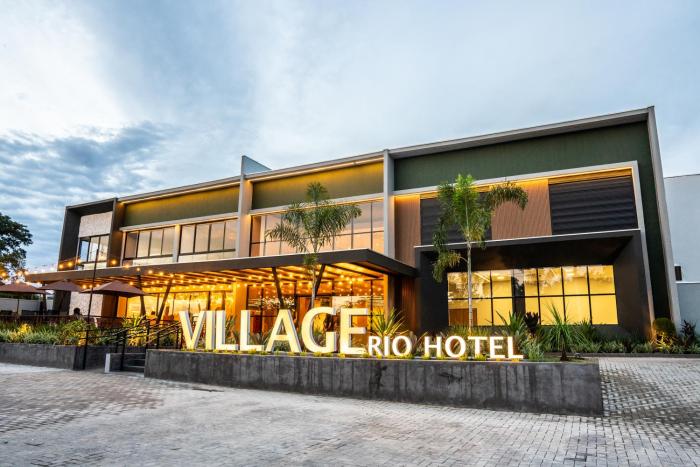 village rio hotel