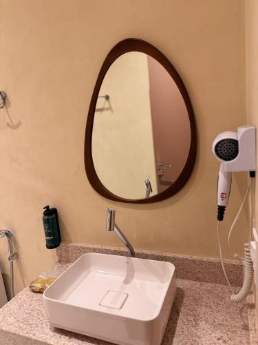 village rio hotel