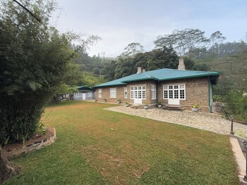 watawala tea plantation bungalow