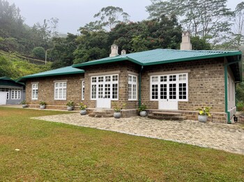 watawala tea plantation bungalow