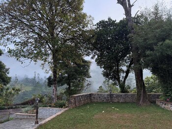watawala tea plantation bungalow