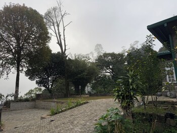 watawala tea plantation bungalow