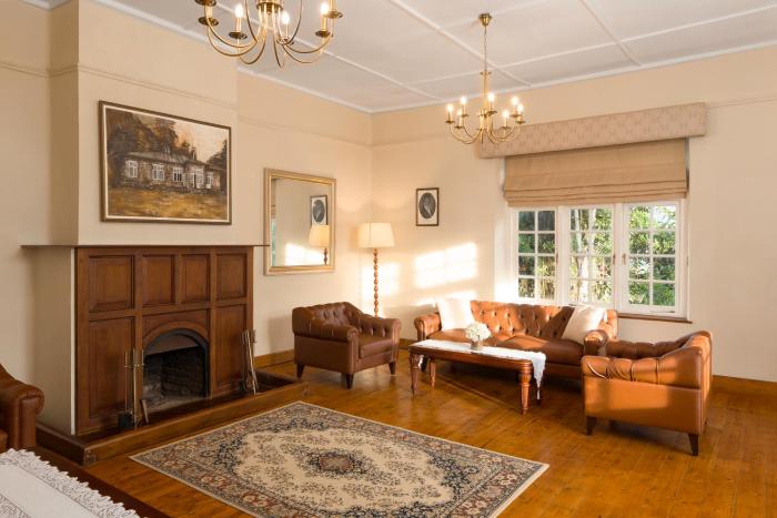 watawala tea plantation bungalow